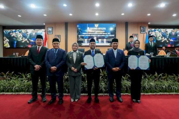 BPK RI Ganjar Sulsel WTP Kelima Berturut-turut, Gubernur Sulsel: Momentum Tingkatkan Kualitas Pengelolaan APBD