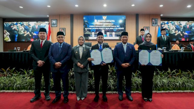 BPK RI Ganjar Sulsel WTP Kelima Berturut-turut, Gubernur Sulsel: Momentum Tingkatkan Kualitas Pengelolaan APBD