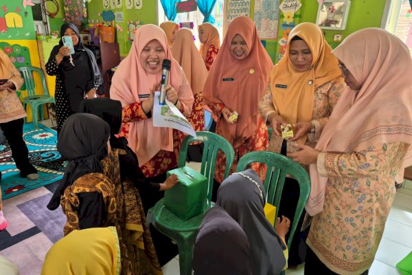 DWP Luwu Timur Edukasi Anak TK Pilah Sampah Sejak Dini