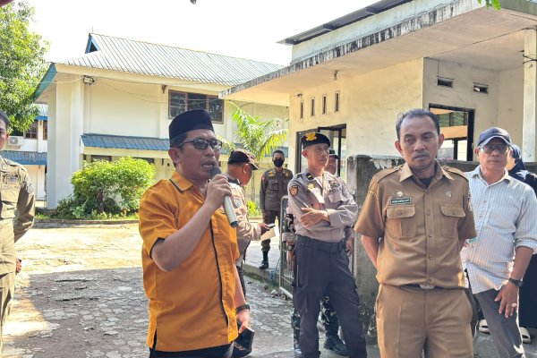 PKL Benteng Rotterdam Tolak Penggusuran, DPRD Makassar Turun Tangan