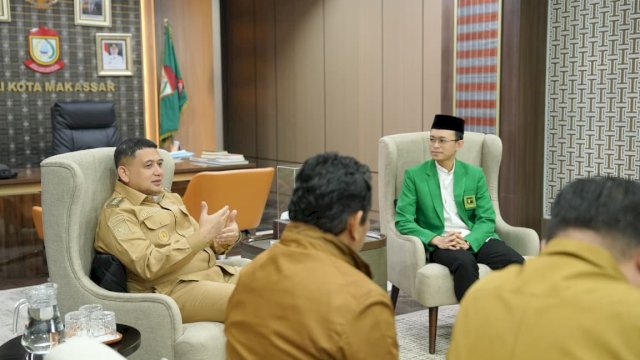 Ketua DPW Partai Persatuan Pembangunan (PPP) Sulawesi Selatan, Ilham Ari Fauzi Amir Uskara, bersama Wali Kota Makassar, Munafri Arifuddin.