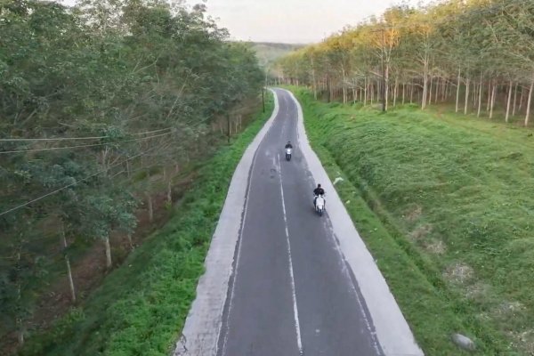 Gubernur Sulsel Tinjau Progres MYP Paket 1 Ruas Jalan Tanaberu-Tanete dan Sinjai-Kajang