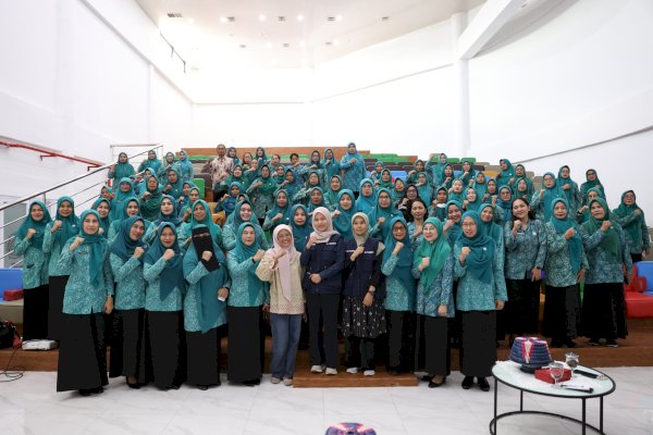 TP PKK Makassar Gandeng Rappo Indonesia, Latih Kader Ubah Limbah Plastik Jadi Produk Bernilai Ekonomi