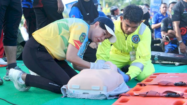 Fun Run Juara 2026, PPNI Lutim Edukasi Masyarakat Hadapi Henti Jantung Mendadak