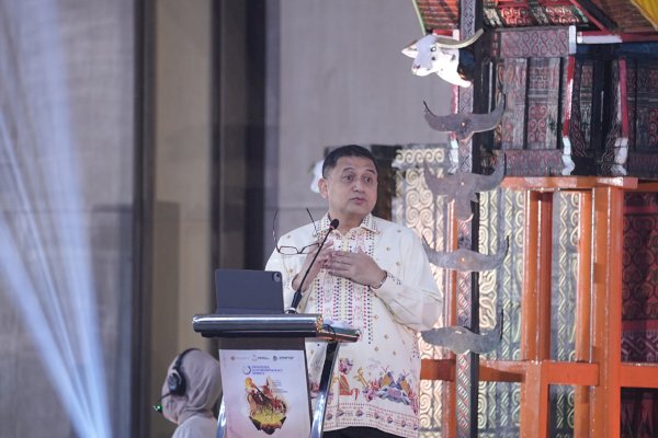 Munafri Tawarkan Makassar sebagai Gerbang Investasi Indonesia Timur di Hadapan 28 Negara Sahabat
