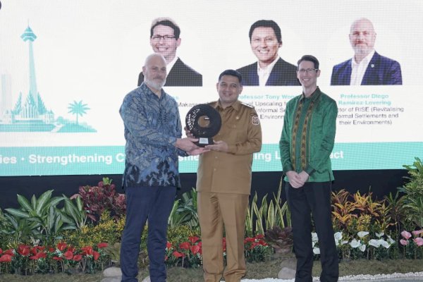 Terima Penghargaan Dunia WRI Ross Center Prize, Wali Kota Makassar Komitmen Siap Perluas Program RISE