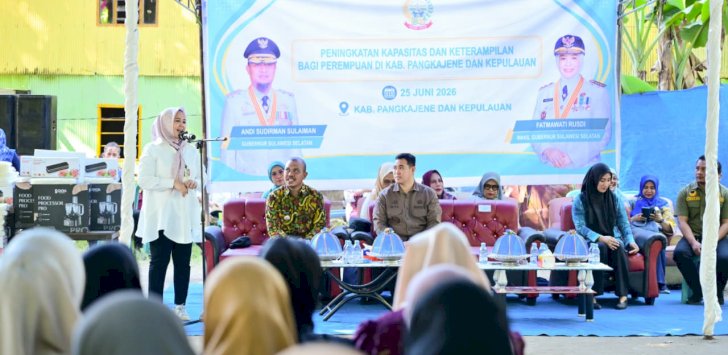 Kunjungi Pulau Sabutung, Fatmawati Pastikan Pembangunan Kepulauan Lebih Merata