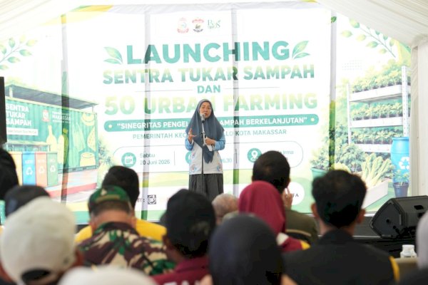 Ketua Dewan Lingkungan Hidup Launching Sentra Tukar Sampah dan 50 Urban Farming di Tallo