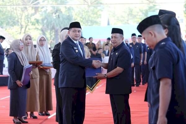 Lantik 369 Kepsek, Wali Kota Makassar Tekankan Pendidikan Harus Bersih dari Praktik Titip-Menitip