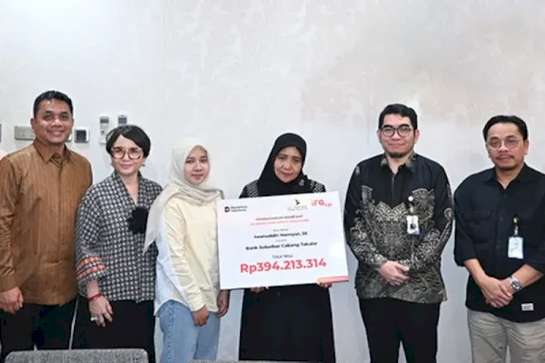 Bank Sulselbar Serahkan Klaim Asuransi Kredit Rp394 Juta kepada Ahli Waris Nasabah Takalar