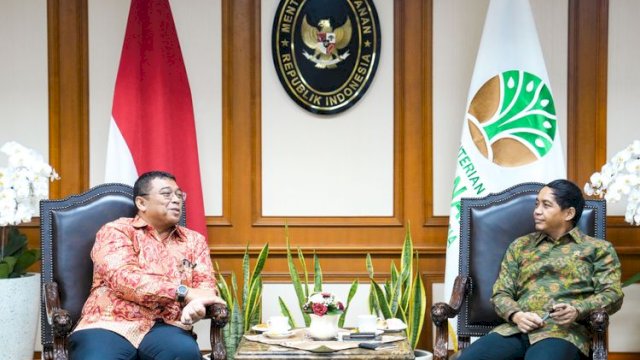 Menteri Kehutanan Dorong Integrasi Perhutanan Sosial dengan Perlindungan Jaminan Kesehatan dan Ketenagakerjaan