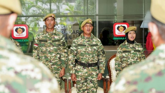 Kepala Biro Sumber Daya Manusia dan Organisasi Kementerian Kehutanan, Dedy Asriady, saat membacakan sambutan Sekjen Kemenhut Mahfudz.