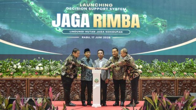 Menteri Kehutanan Raja Juli Antoni, meluncurkan Decision Support System (DSS) Jaga Rimba.