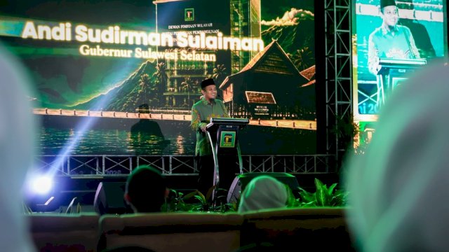 Pelantikan DPW PPP Sulsel, Gubernur Andi Sudirman Ajak Perjuangkan Dukungan Pusat untuk Pembangunan Daerah