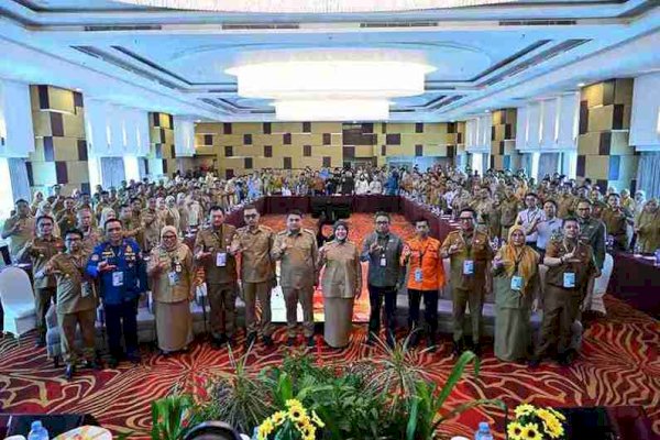 Sekwan DPRD Makassar Andi Rahmat Mappatoba Hadiri High Level Meeting TP2DD, Dukung Percepatan Transformasi Digital