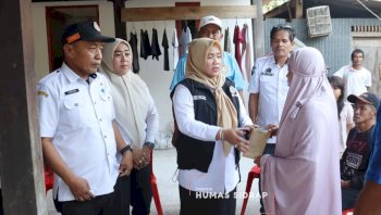 Nurkanaah Hadir Menguatkan Korban Kebakaran di Baranti, Serahkan Santunan Penuh Kepedulian