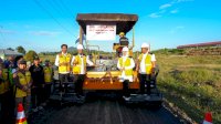 Andi Sudirman-Fatmawati Rusdi Groundbreaking MYP Sulsel Paket 6 untuk 20 Ruas Jalan Provinsi