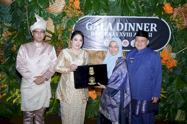 Munafri-Melinda Hadiri Gala Dinner APEKSI 2026, Pererat Sinergi Pemerintah Kota se-Indonesia