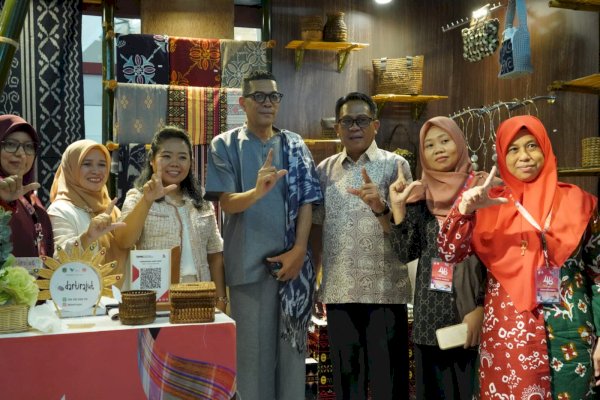 HUT Dekranas Resmi Ditutup, Sekda Lutim Tegaskan Komitmen Majukan UMKM dan Perajin