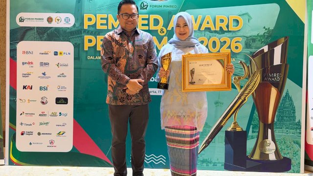 Ketua Komisi E DPRD Provinsi Sulawesi Selatan, Hj. Andi Tenri Indah, bersama Wakil Bupati Gowa Darmawangsyah Muin.
