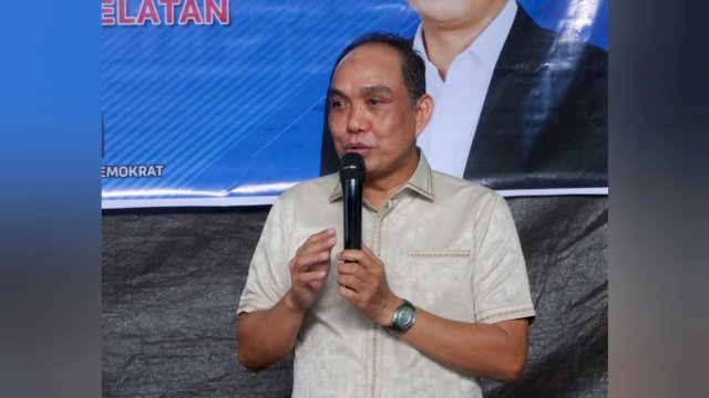 Anggota DPRD Provinsi Sulawesi Selatan dari Fraksi Demokrat, Muhtadin.