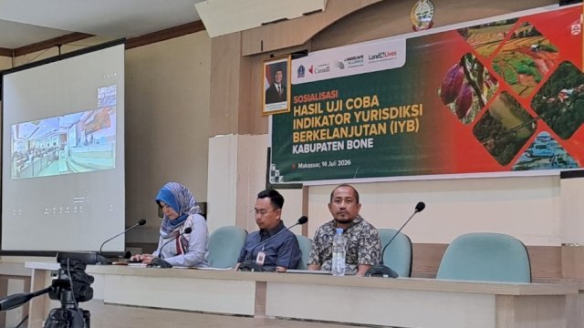 Sosialisasi Hasil Uji Coba IYB yang diselenggarakan Pemerintah Provinsi Sulawesi Selatan bersama Landscape Alliance (nama operasional CIFOR dan ICRAF) di Makassar.