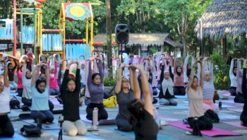 BWP Nature Yoga Hadir Lagi, Bugis Waterpark Ajak Masyarakat Terapkan Gaya Hidup Sehat dan Aktif