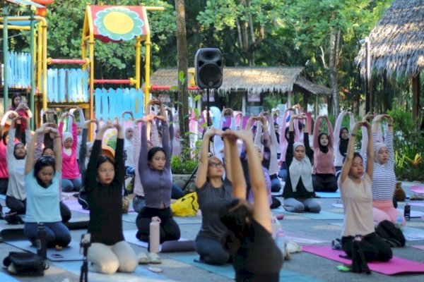 BWP Nature Yoga Hadir Lagi, Bugis Waterpark Ajak Masyarakat Terapkan Gaya Hidup Sehat dan Aktif