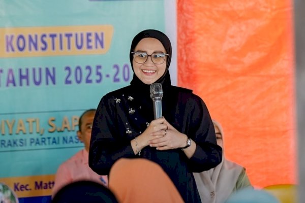 Reses di Desa Padaelo, Petani Curhat ke Andi Irma soal Jalan Tani Rusak Hambat Aktivitas Petani