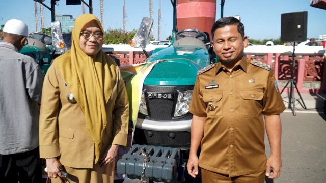 Tasming Hamid: Bantuan Alsintan dari Pemerintah Jadi Energi Baru Perkuat Ketahanan Pangan di Parepare