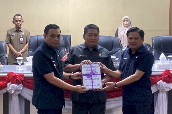 DPRD Parepare Terima Rancangan KUA-PPAS 2027, Pemkot Fokus pada Prioritas Pembangunan dan Pelayanan Publik
