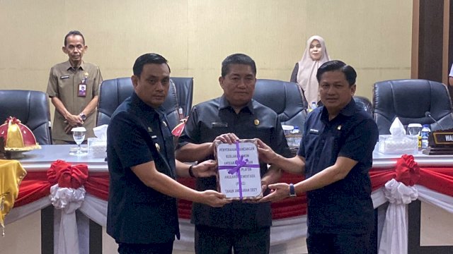 DPRD Parepare Terima Rancangan KUA-PPAS 2027, Pemkot Fokus pada Prioritas Pembangunan dan Pelayanan Publik