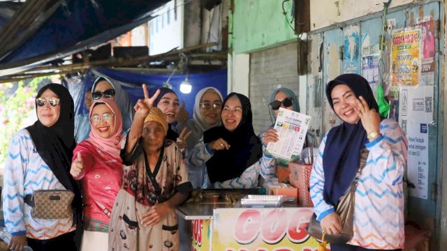 TP PKK, Dekranasda, dan Pokja Bunda PAUD Makassar Turun ke Lapangan Sosialisasikan Pemilahan Sampah dari Rumah