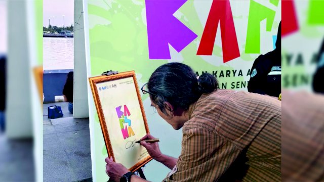 Dari Proses Akademik ke Ruang Pamer, Mahasiswa Seni Rupa Unismuh Makassar Gelar KARISMA 2026
