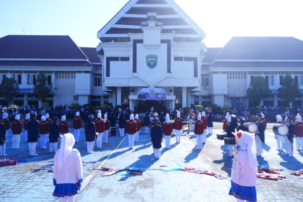 Harganas 2026 di Pangkep, Bupati MYL Ajak Ayah Kurangi Main Gawai dan Perbanyak Dialog dengan Anak