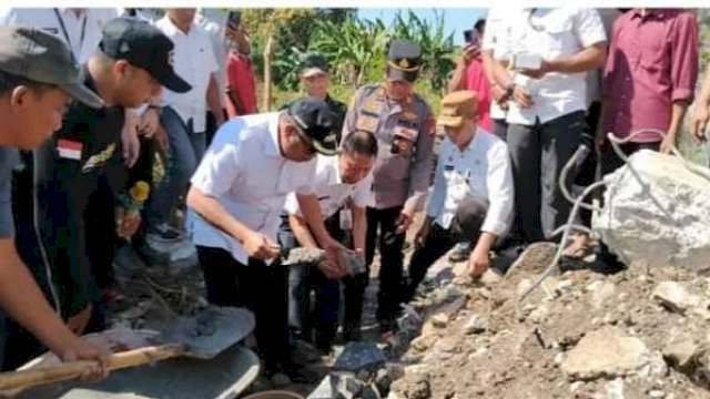Disambut Yel-Yel &ldquo;OPPOKI!&rdquo;, Bupati Takalar Daeng Manye Mulai Pembangunan Infrastruktur Irigasi