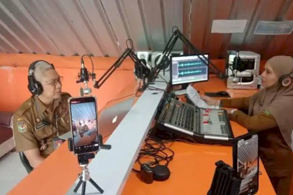Bapperida Takalar Paparkan Arah Pembangunan Daerah Lewat Talkshow SLiBE FM