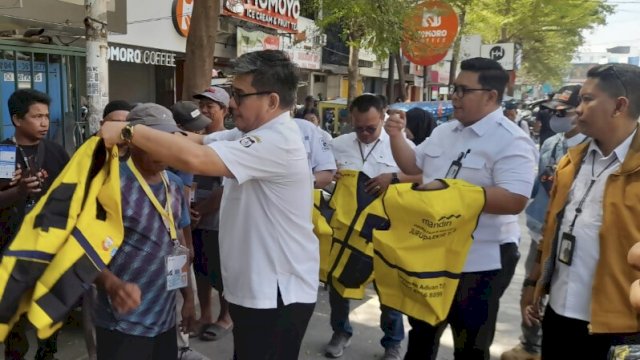 PD Parkir Makassar Percepat Digitalisasi, Parkiran di Boulevard Mulai Bayar Pakai QRIS