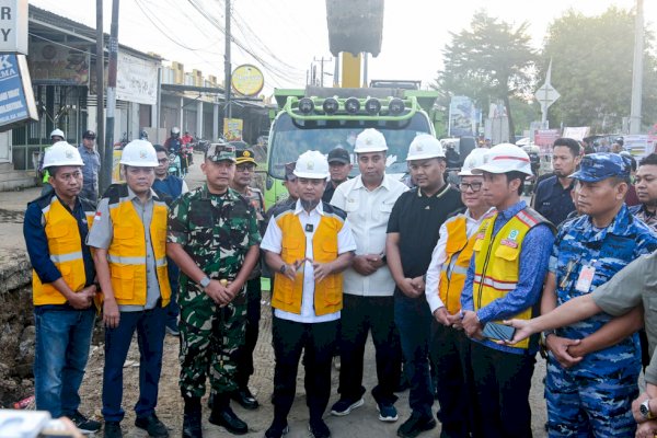 Keluhan Warga Maros Terjawab, Gubernur Sulsel Groundbreaking Ruas Jalan Moncongloe
