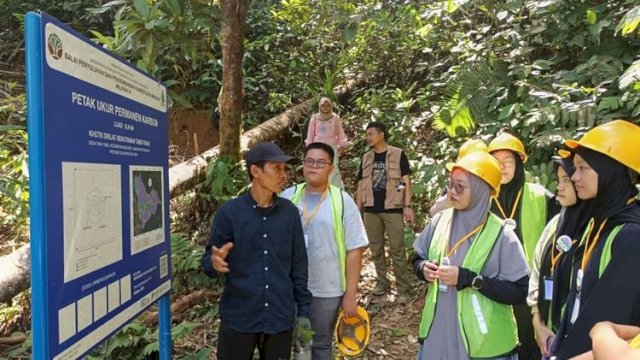 Forest Youthverse Summit Regional Makassar.