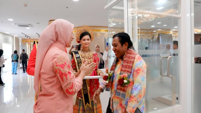 Ketua TP PKK&nbsp;Pangkep Nurlita Wulan Pimpin Tim Penyambutan Tamu HKG PKK dan HUT Dekranas 2026