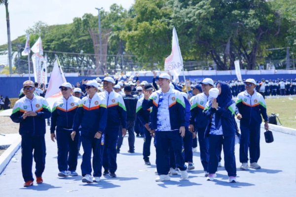 PGRI Pangkep Berangkatkan 2.500 Kontingen ke Porsenijar Sulsel, Target Juara Umum