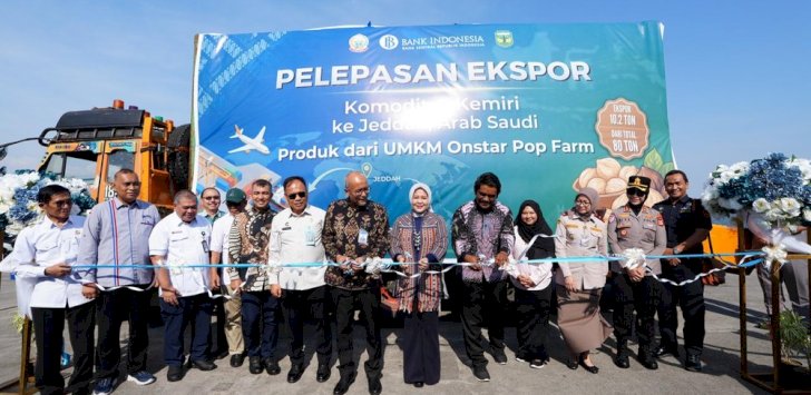 Wagub Sulsel Fatmawati Lepas Ekspor 10,2 Ton Kemiri Luwu ke Jeddah, Perkuat Daya Saing UMKM Sulsel di Pasar Global