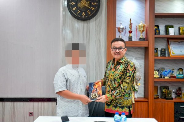 Sekda Sulsel Apresiasi Komik “Safe Space” Karya Anak 13 Tahun yang Angkat Pentingnya Perlindungan Anak