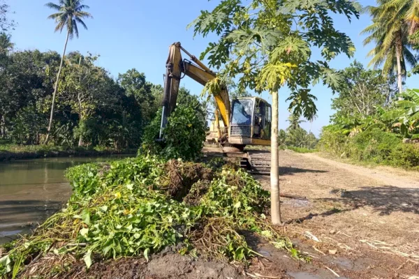 Jaga Pasokan Air ke Sawah, Pemkab Pinrang Normalisasi Saluran Sikkuala Ruas 3