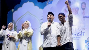 Wali Kota Makassar Ajak Warga Jadikan Rasulullah Teladan di Maulid Akbar Pesisir
