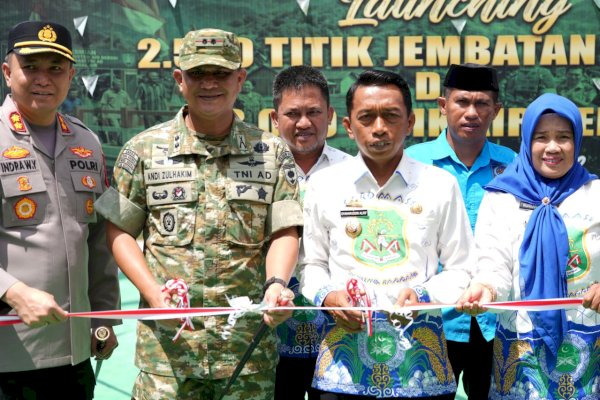 Bupati Syaharuddin Resmikan Jembatan Garuda Merah Putih, Distribusi Hasil Tani Makin Efisien