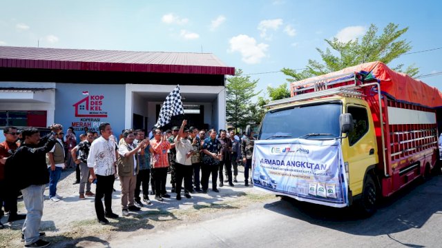 Manfaatkan Kopdes Merah Putih, Gubernur Sulsel Lepas Penyaluran Bantuan Pangan Beras