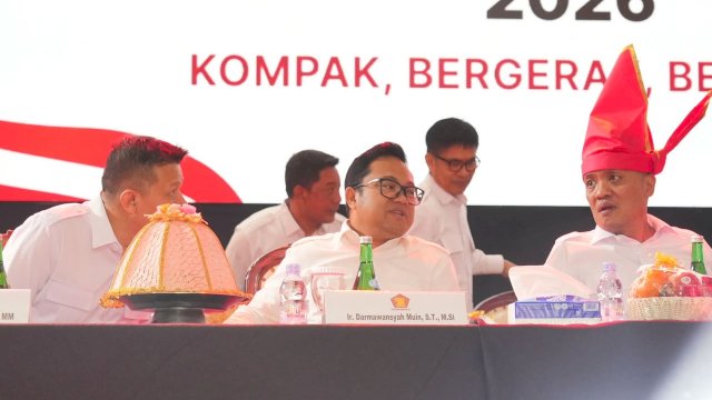 Sekretaris DPD Partai Gerindra Sulawesi Selatan, Darmawangsyah Muin, dalam Rapat Koordinasi Daerah (Rakorda) Partai Gerindra Sulsel.