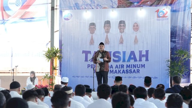 Wali Kota Makassar, Munafri Arifuddin, saat menghadiri kegiatan peringatan Hari Ulang Tahun (HUT) ke-102 Perumda Air Minum Kota Makassar.